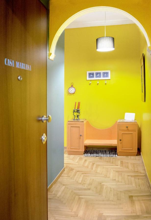 "Casa De Colores", Next To The Metro Athen Exterior foto